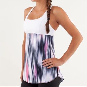 Lululemon Venus Tank Top size 6